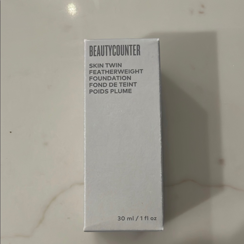 Beautycounter Skin Twin Featherweight Foundation - 310